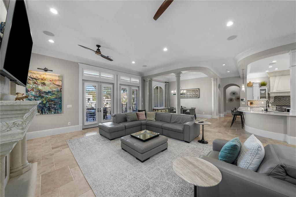 Active With Contract: $5,850,000 (4 beds, 5 baths, 6265 Square Feet)