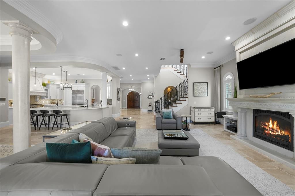 Active With Contract: $5,850,000 (4 beds, 5 baths, 6265 Square Feet)