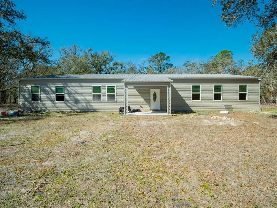 На продажу: $399,000 (39.60 acres)