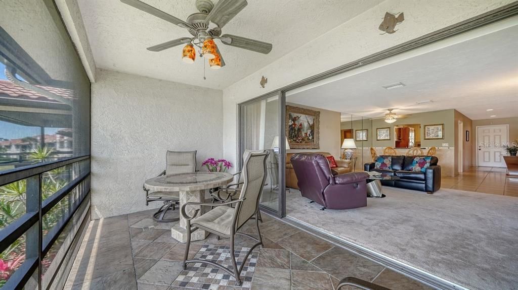 Active With Contract: $284,900 (3 beds, 2 baths, 1529 Square Feet)