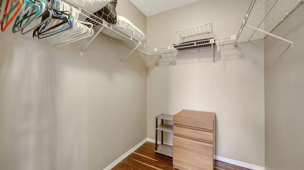 Active With Contract: $284,900 (3 beds, 2 baths, 1529 Square Feet)