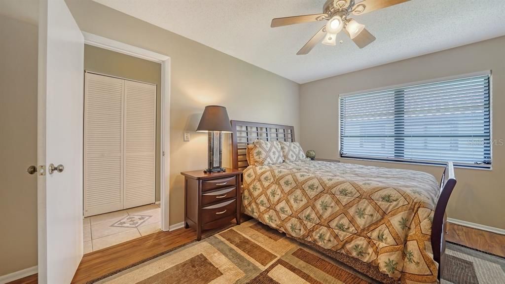 Active With Contract: $284,900 (3 beds, 2 baths, 1529 Square Feet)