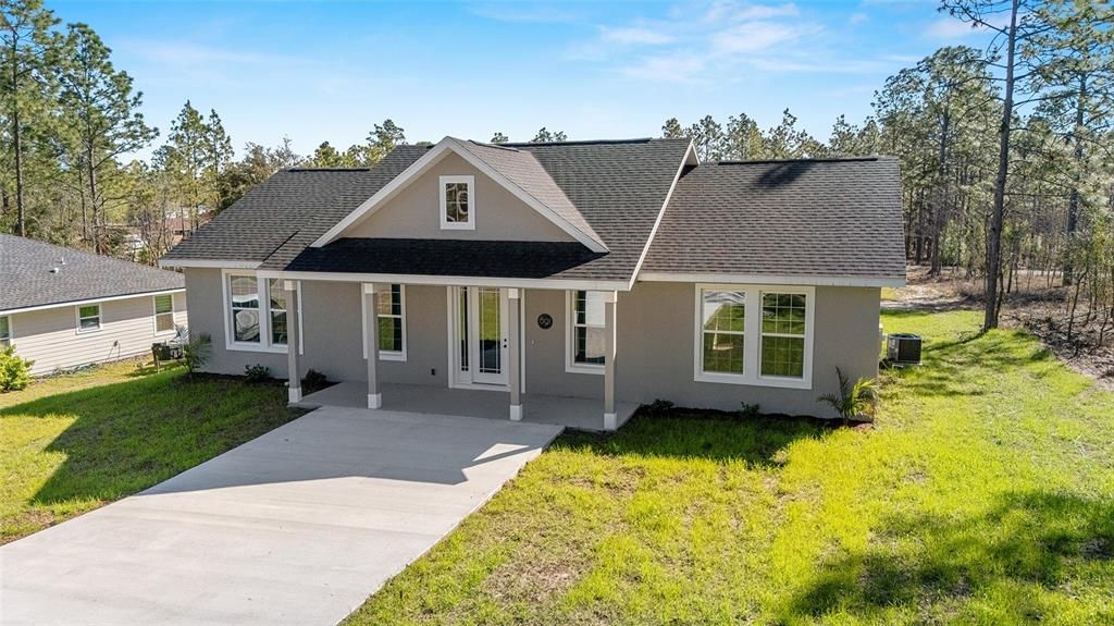 На продажу: $294,999 (3 спален, 2 ванн, 1640 Квадратных фут)