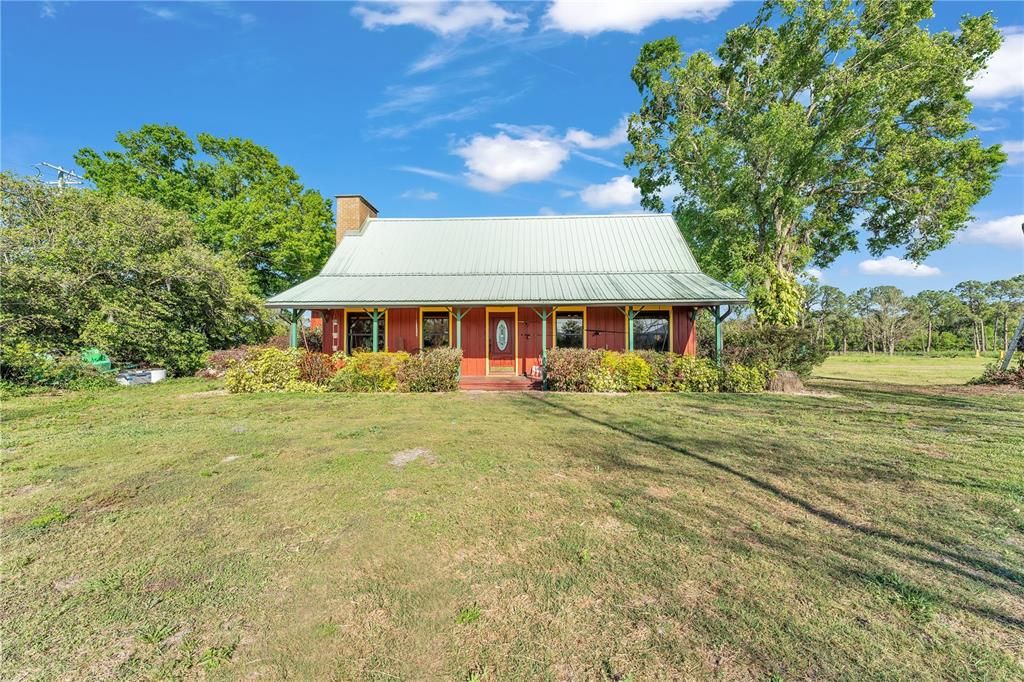 For Sale: $395,000 (3 beds, 2 baths, 2146 Square Feet)