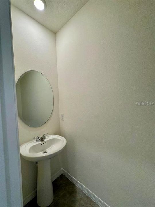 На продажу: $295,000 (3 спален, 2 ванн, 1673 Квадратных фут)