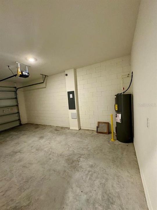 На продажу: $295,000 (3 спален, 2 ванн, 1673 Квадратных фут)