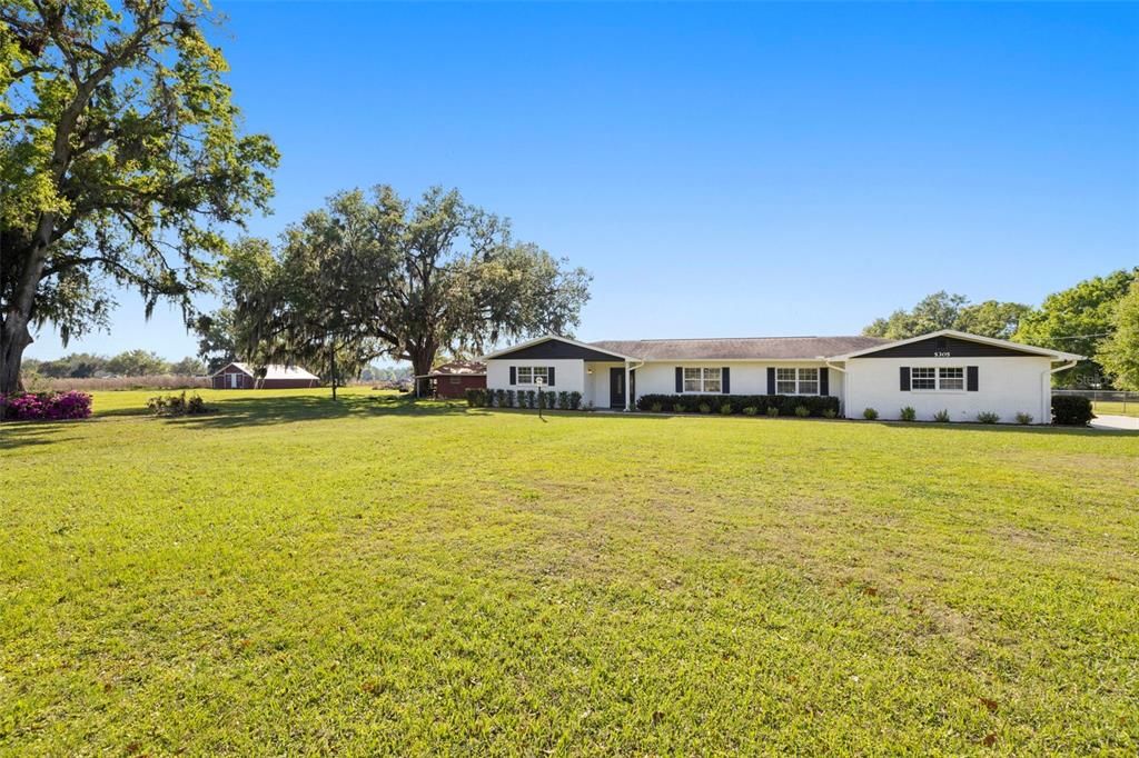 Vendido Recientemente: $744,900 (5 camas, 3 baños, 2327 Pies cuadrados)