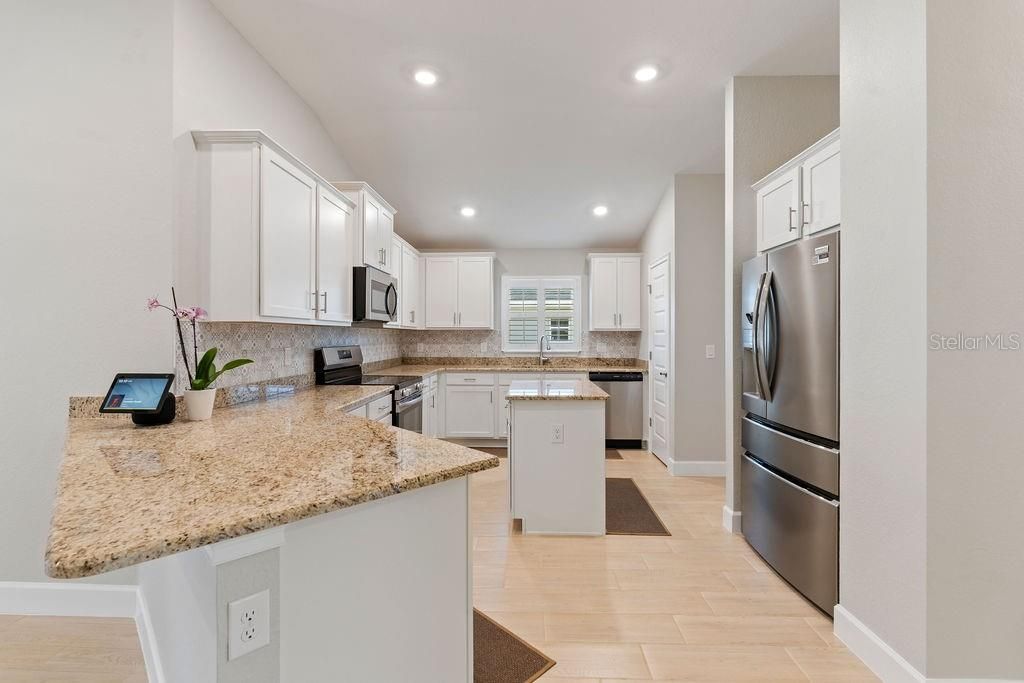 На продажу: $470,000 (4 спален, 3 ванн, 2207 Квадратных фут)