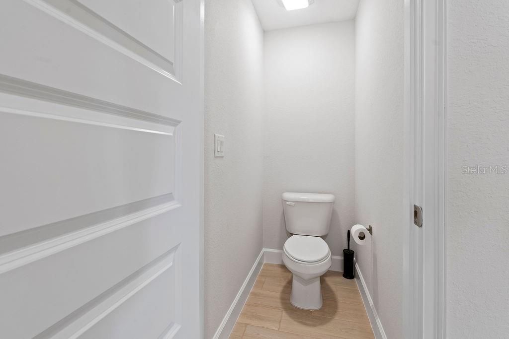 На продажу: $470,000 (4 спален, 3 ванн, 2207 Квадратных фут)