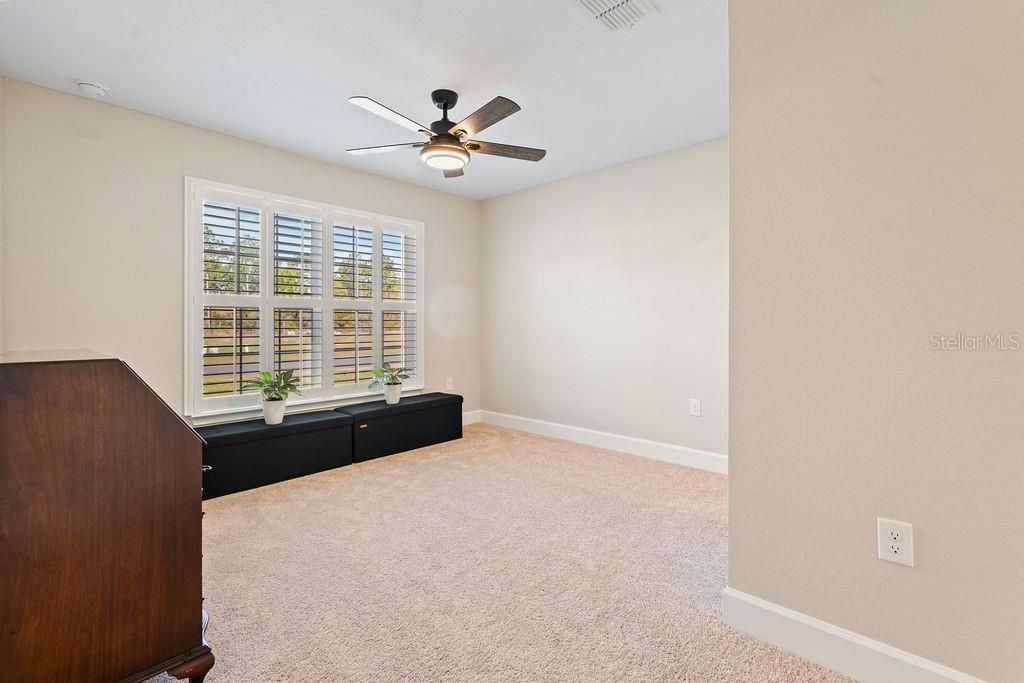 На продажу: $470,000 (4 спален, 3 ванн, 2207 Квадратных фут)