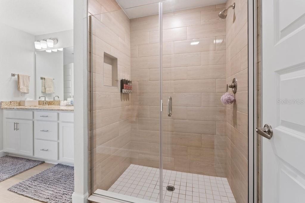 На продажу: $470,000 (4 спален, 3 ванн, 2207 Квадратных фут)