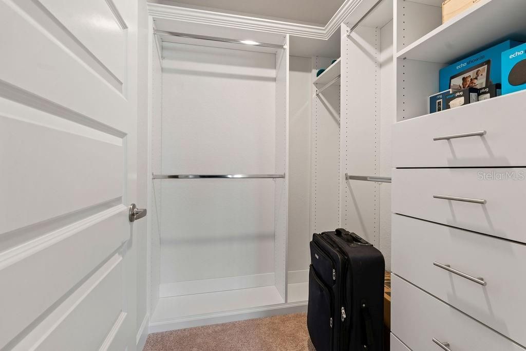 На продажу: $470,000 (4 спален, 3 ванн, 2207 Квадратных фут)