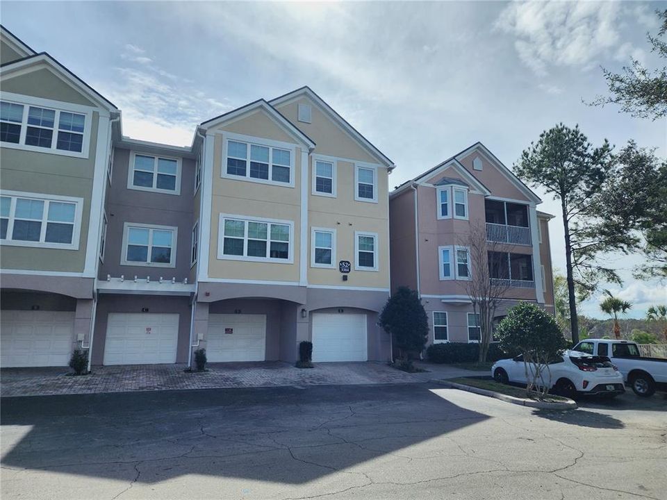 Recientemente alquilado: $1,500 (1 camas, 1 baños, 816 Pies cuadrados)