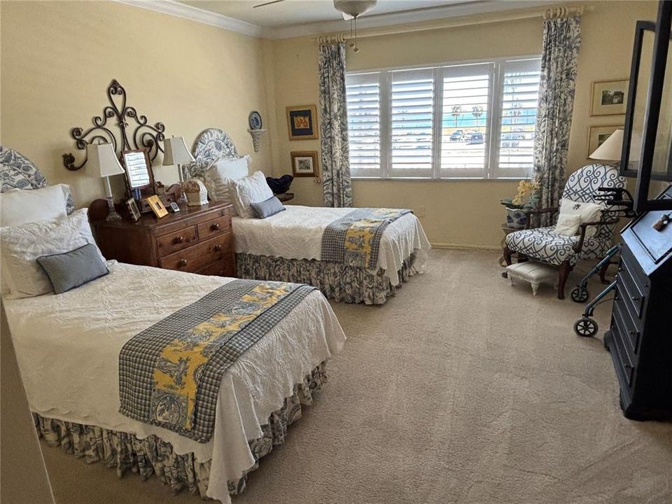 For Sale: $790,000 (3 beds, 2 baths, 2150 Square Feet)