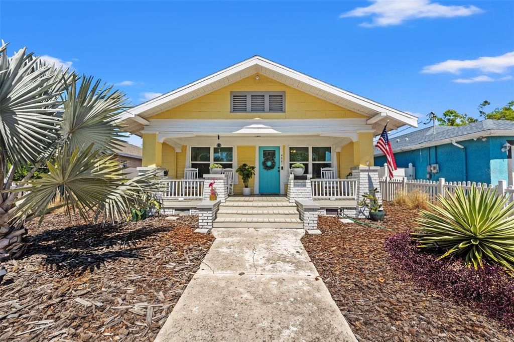 Недавно продано: $399,000 (3 спален, 2 ванн, 1379 Квадратных фут)