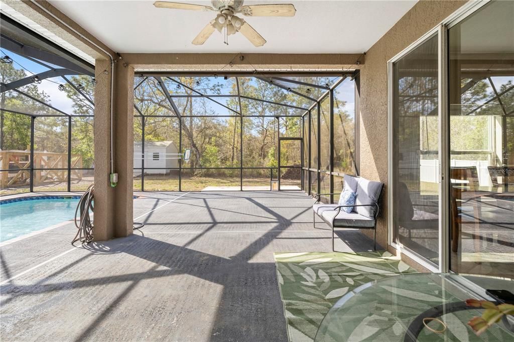 For Sale: $469,000 (3 beds, 2 baths, 2372 Square Feet)