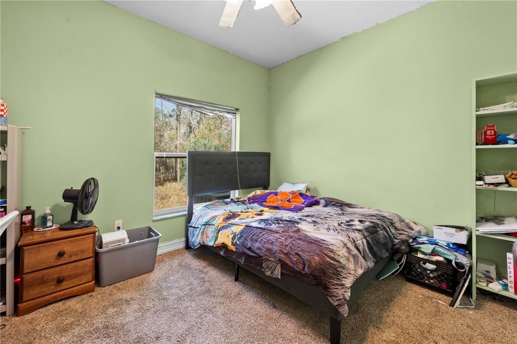 For Sale: $469,000 (3 beds, 2 baths, 2372 Square Feet)