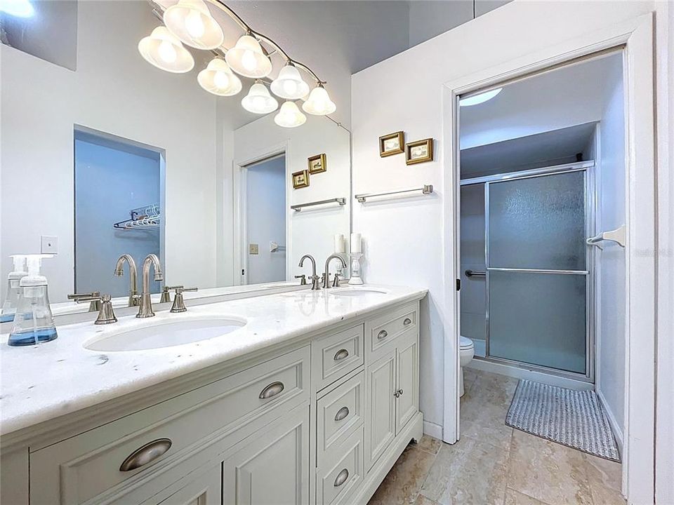 Active With Contract: $245,000 (2 beds, 2 baths, 1150 Square Feet)