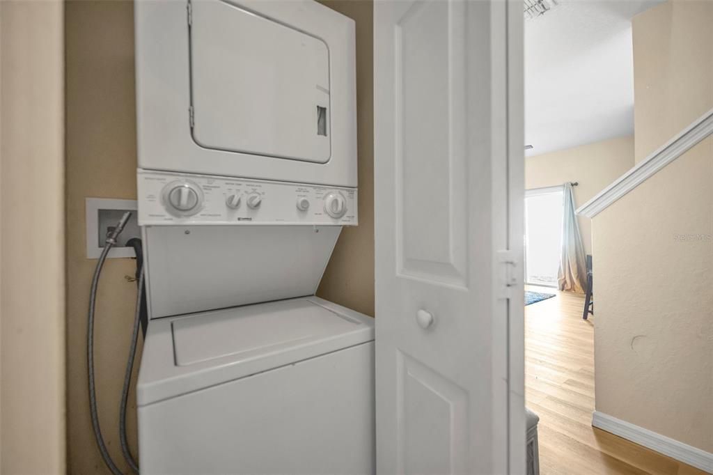 For Sale: $213,900 (4 beds, 3 baths, 1492 Square Feet)