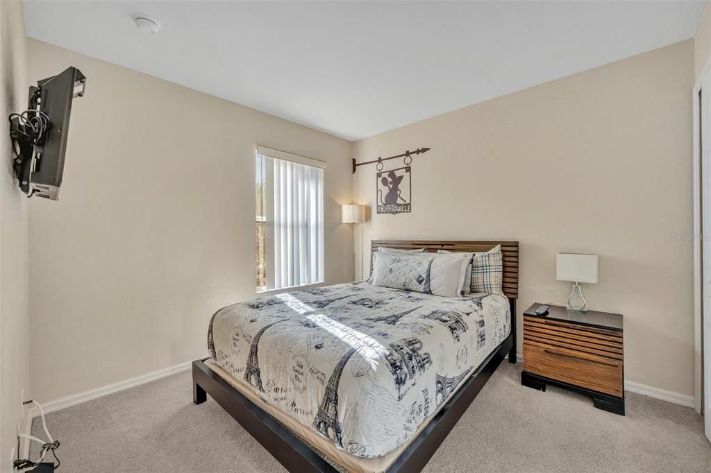 For Sale: $213,900 (4 beds, 3 baths, 1492 Square Feet)