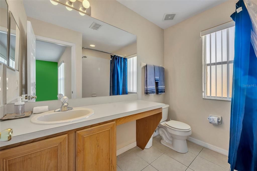 For Sale: $213,900 (4 beds, 3 baths, 1492 Square Feet)