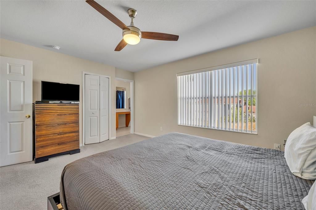 For Sale: $213,900 (4 beds, 3 baths, 1492 Square Feet)