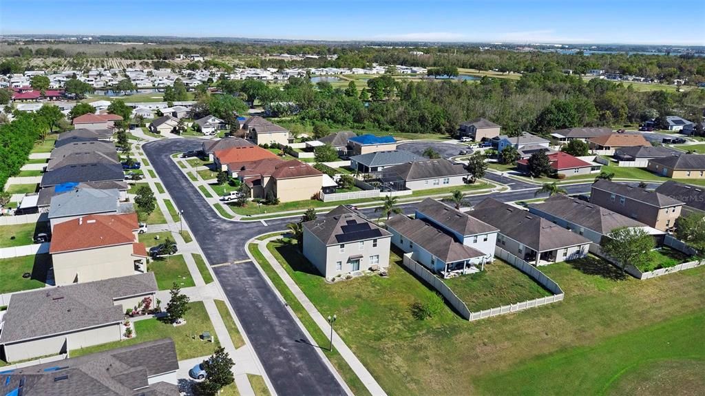 Active With Contract: $329,000 (4 beds, 2 baths, 2526 Square Feet)