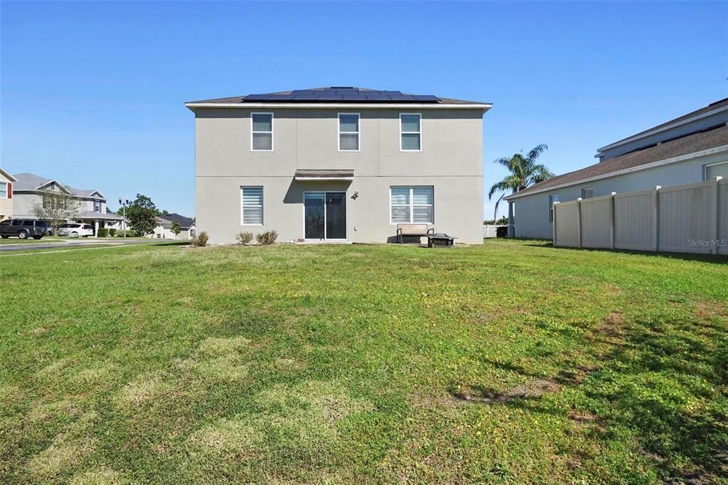 Active With Contract: $329,000 (4 beds, 2 baths, 2526 Square Feet)