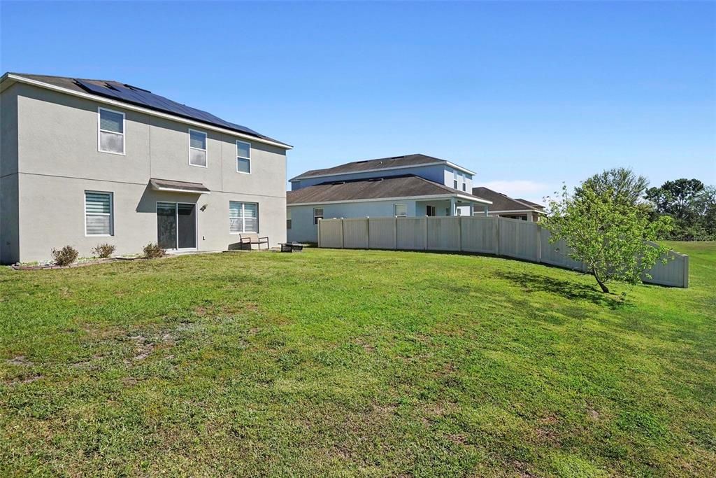 Active With Contract: $329,000 (4 beds, 2 baths, 2526 Square Feet)