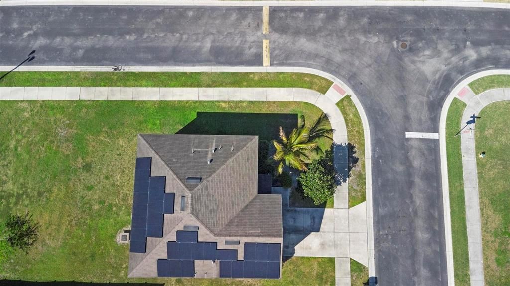 Active With Contract: $329,000 (4 beds, 2 baths, 2526 Square Feet)