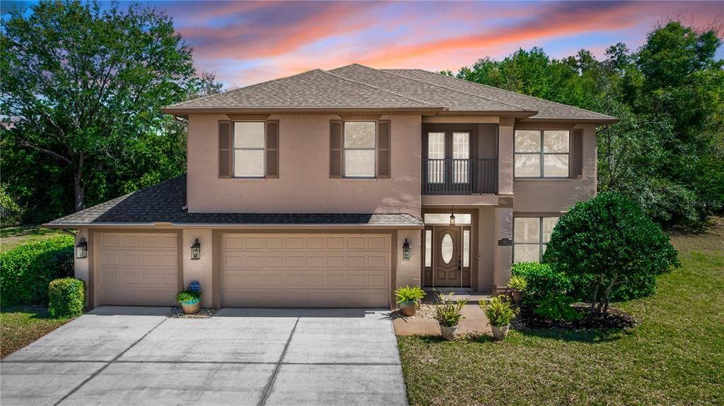 Recently Sold: $599,950 (4 beds, 2 baths, 2698 Square Feet)