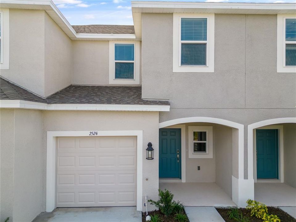 Recently Sold: $248,000 (3 beds, 2 baths, 1373 Square Feet)