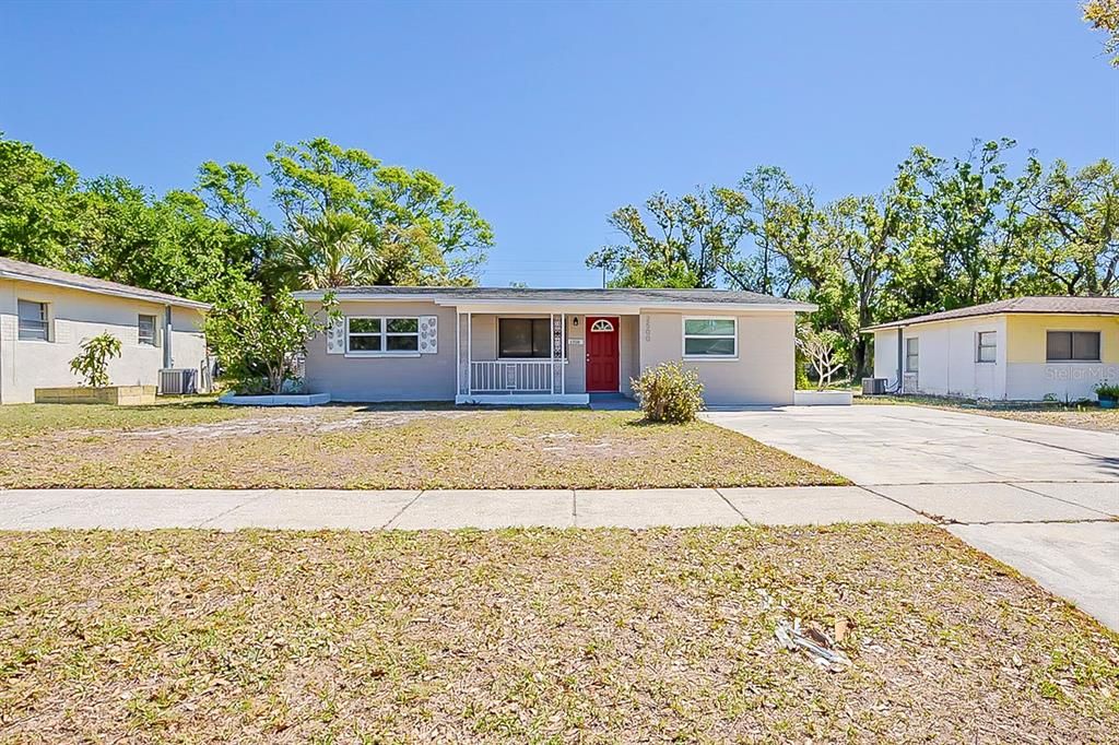 Recently Sold: $235,000 (3 beds, 1 baths, 1032 Square Feet)