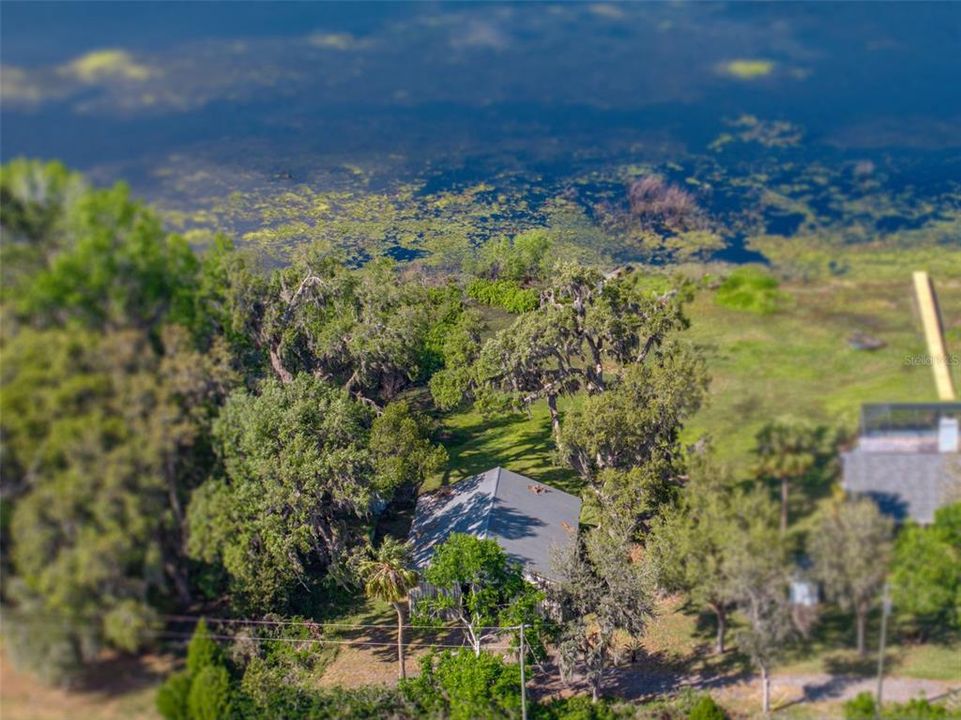 待售: $199,900 (2.62 acres)