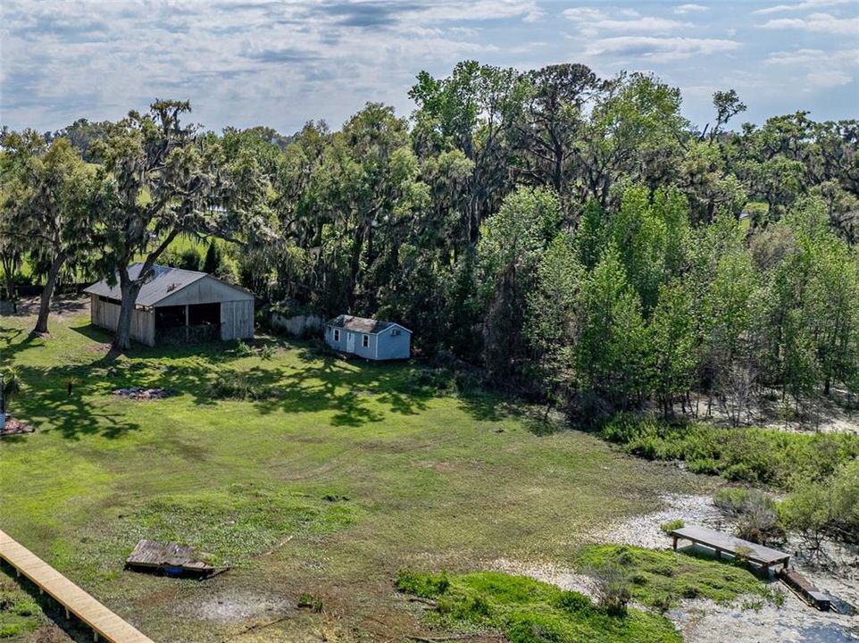 待售: $199,900 (2.62 acres)