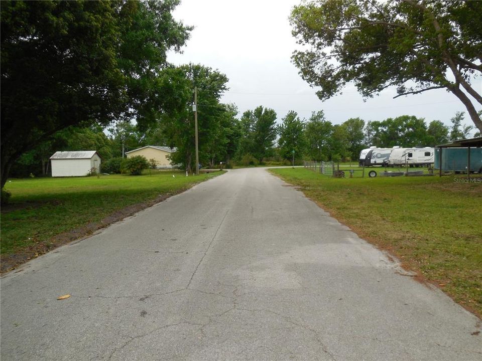 For Sale: $116,000 (3 beds, 1 baths, 976 Square Feet)