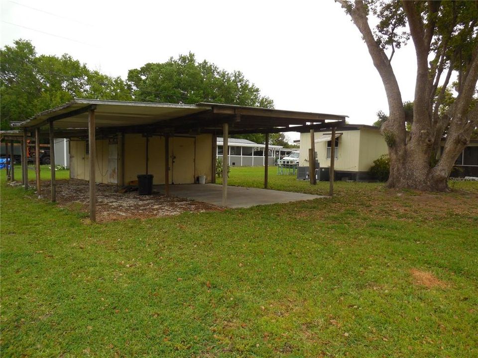 For Sale: $116,000 (3 beds, 1 baths, 976 Square Feet)