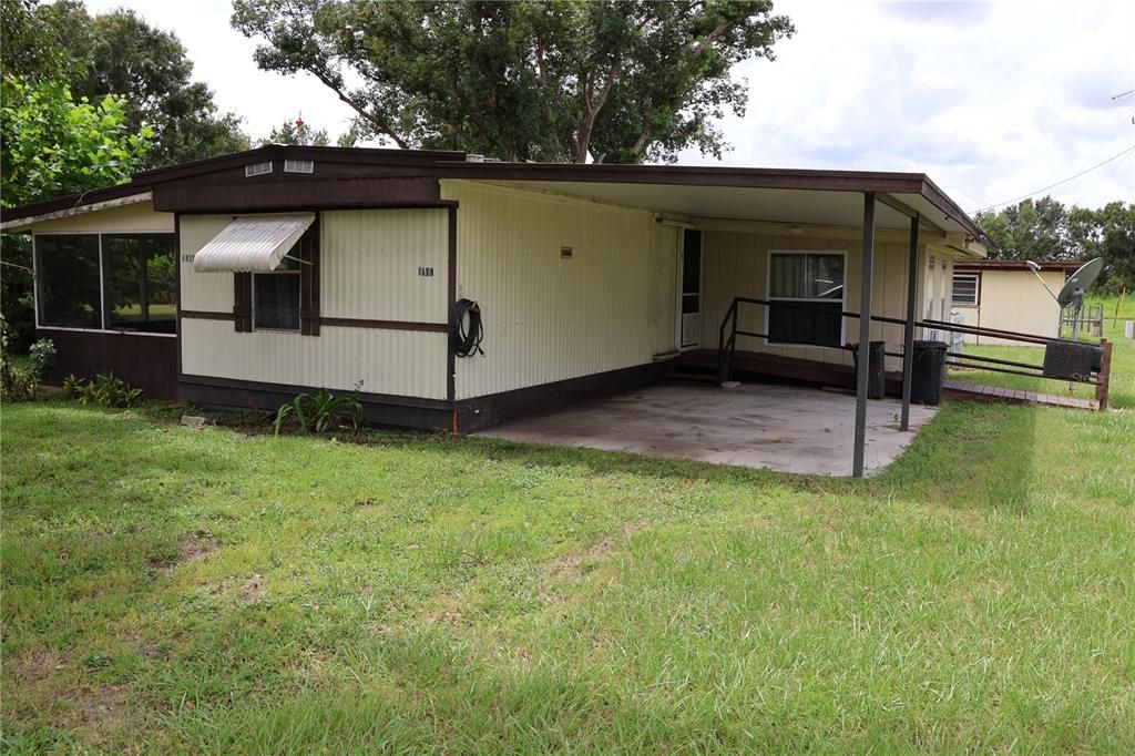 For Sale: $116,000 (3 beds, 1 baths, 976 Square Feet)
