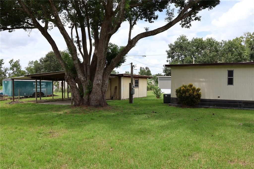 For Sale: $116,000 (3 beds, 1 baths, 976 Square Feet)