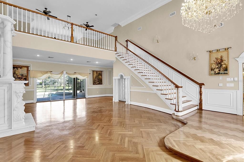 En Venta: $999,900 (4 camas, 3 baños, 5410 Pies cuadrados)