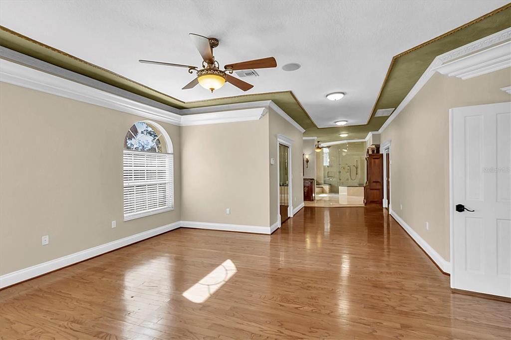 En Venta: $999,900 (4 camas, 3 baños, 5410 Pies cuadrados)