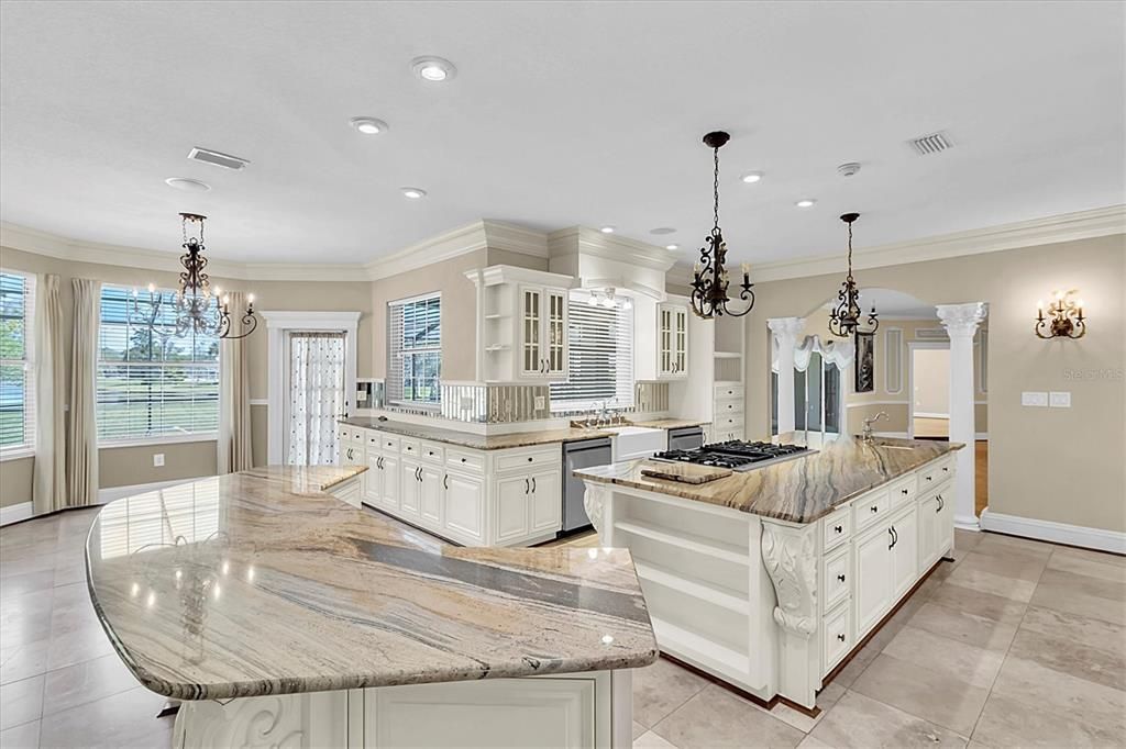 En Venta: $999,900 (4 camas, 3 baños, 5410 Pies cuadrados)