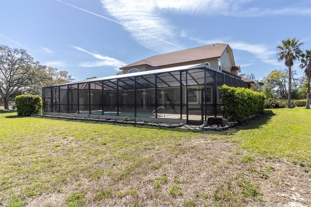 En Venta: $999,900 (4 camas, 3 baños, 5410 Pies cuadrados)