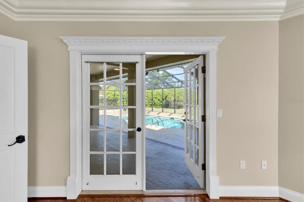 En Venta: $999,900 (4 camas, 3 baños, 5410 Pies cuadrados)