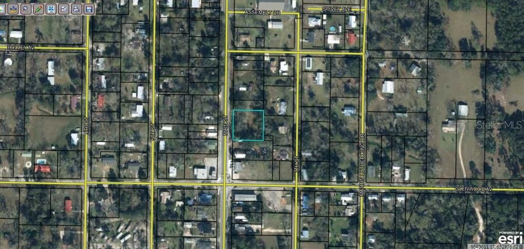 待售: $57,000 (0.52 acres)