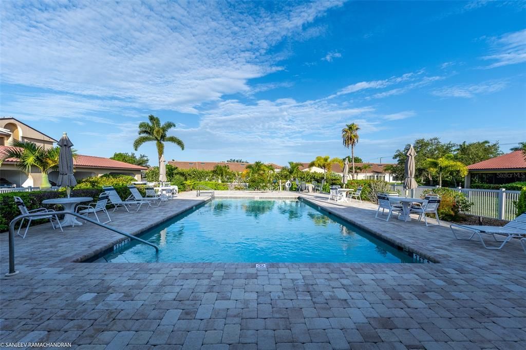 For Rent: $4,500 (2 beds, 2 baths, 1180 Square Feet)