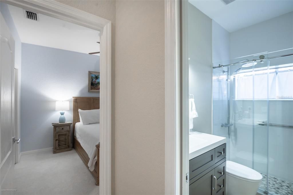 В аренду: $4,750 (3 спален, 2 ванн, 2210 Квадратных фут)