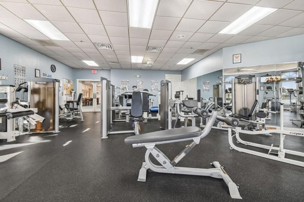 For Rent: $1,950 (3 beds, 2 baths, 1550 Square Feet)