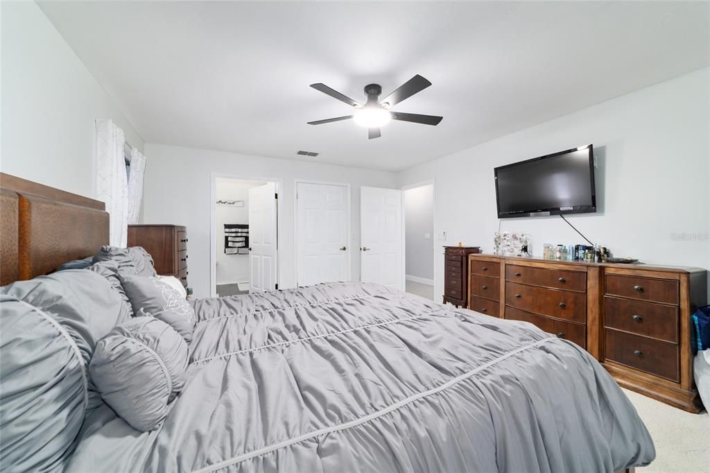 待售: $1,125,000 (3 贝兹, 2 浴室, 2136 平方英尺)