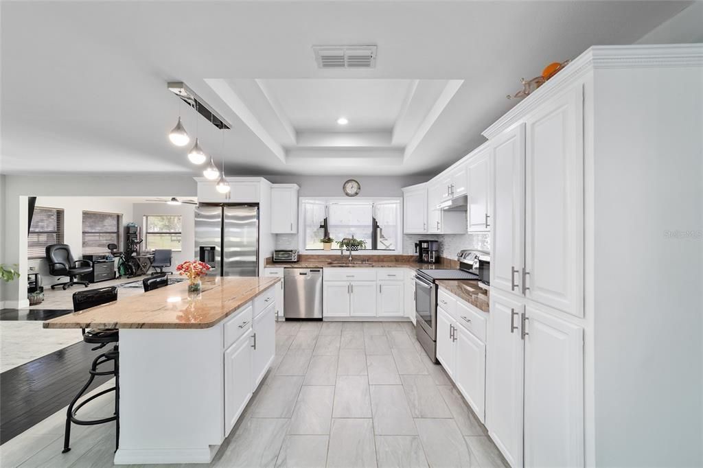 待售: $1,125,000 (3 贝兹, 2 浴室, 2136 平方英尺)